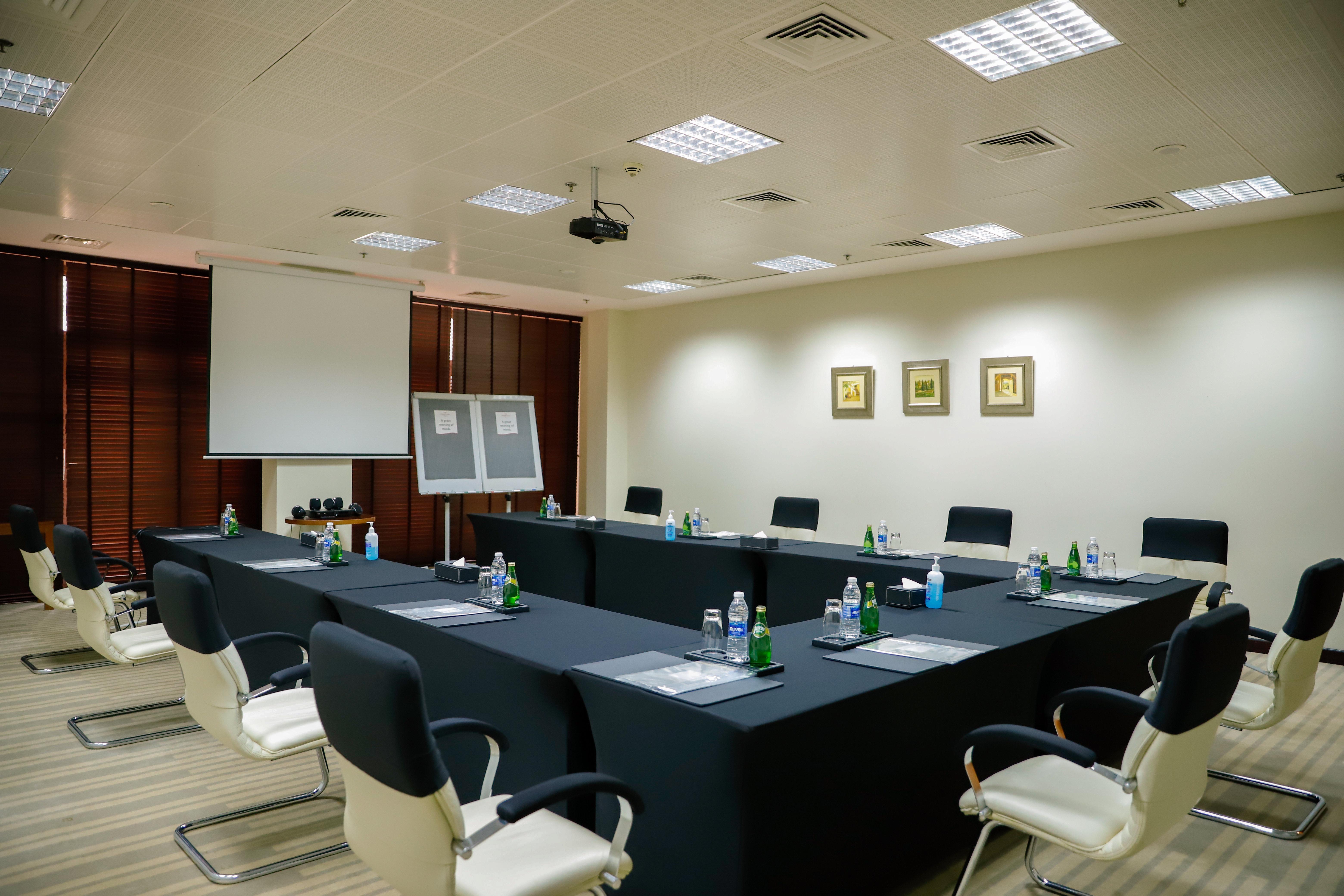 Crowne Plaza Sohar By Ihg Hotell Eksteriør bilde