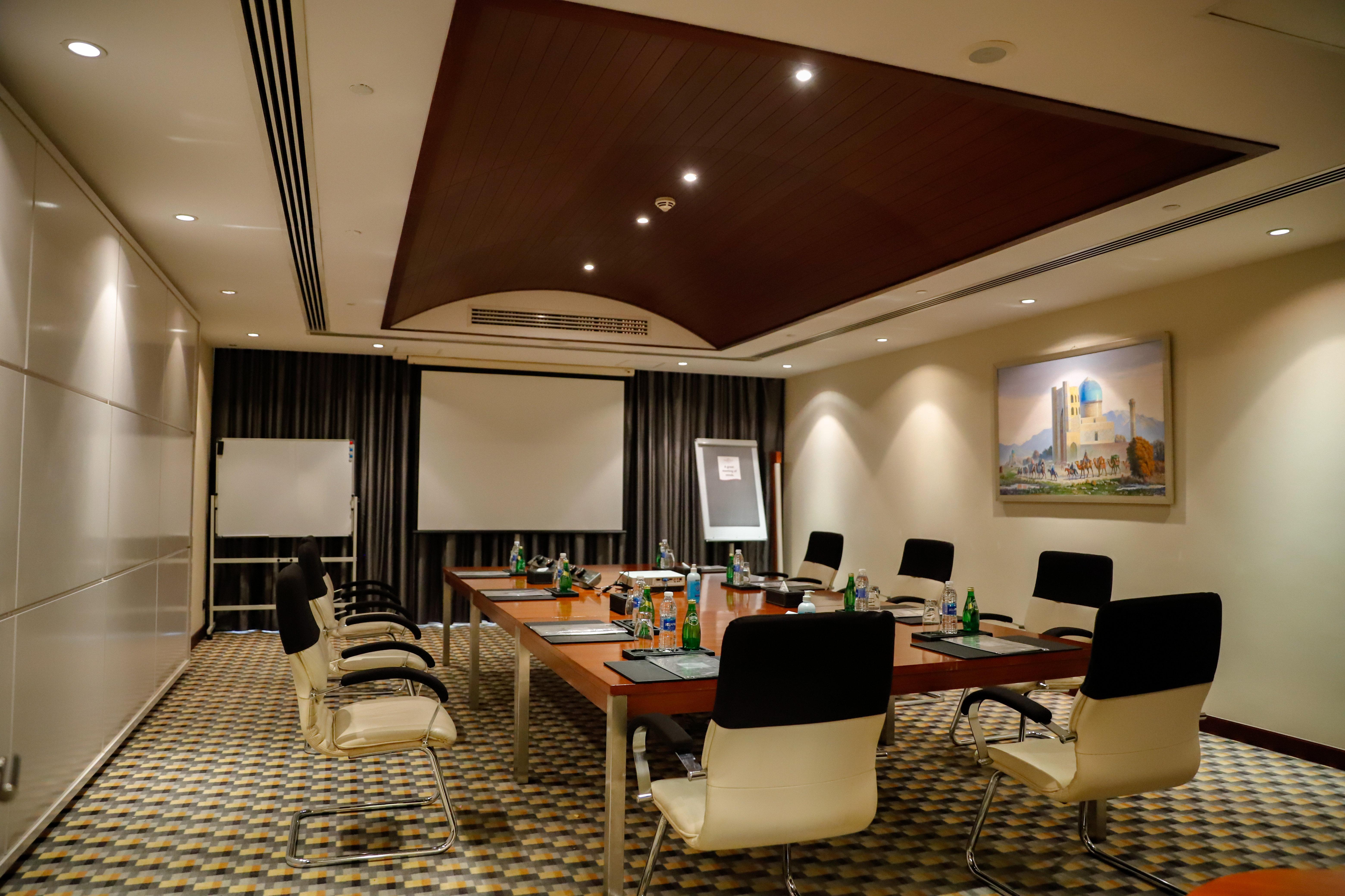 Crowne Plaza Sohar By Ihg Hotell Eksteriør bilde